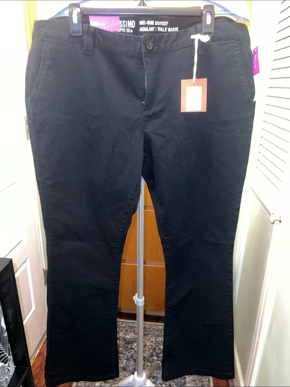 NWT Mossimo Black Mid-Rise Bootcut Casual Pants Khakis Size 18